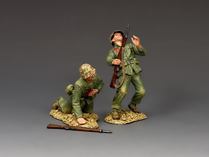 USMC032 Wounded Marine by King and Country 